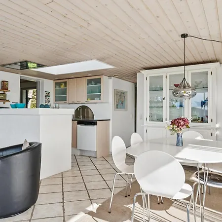 Beautiful Sea-view With Annex And Lovely Terraces Near *